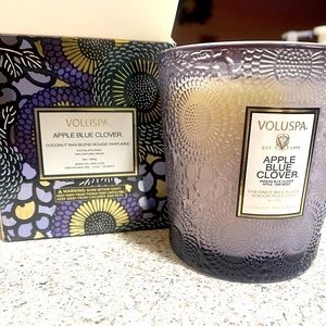 💜 Voluspa Luxury Candle! 💜